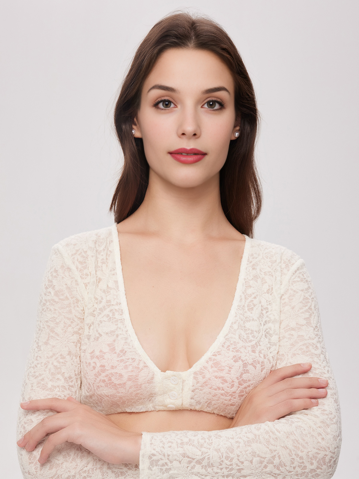 Dirndlbluse in Weiß – ein klassischer Look für jedes Dirndl