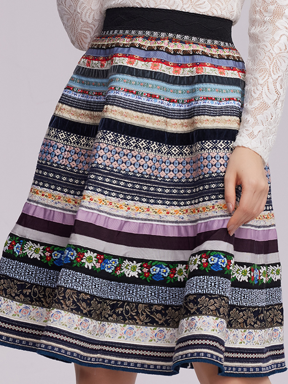Authentisches Dirndl aus dem Alpenherz Online Shop