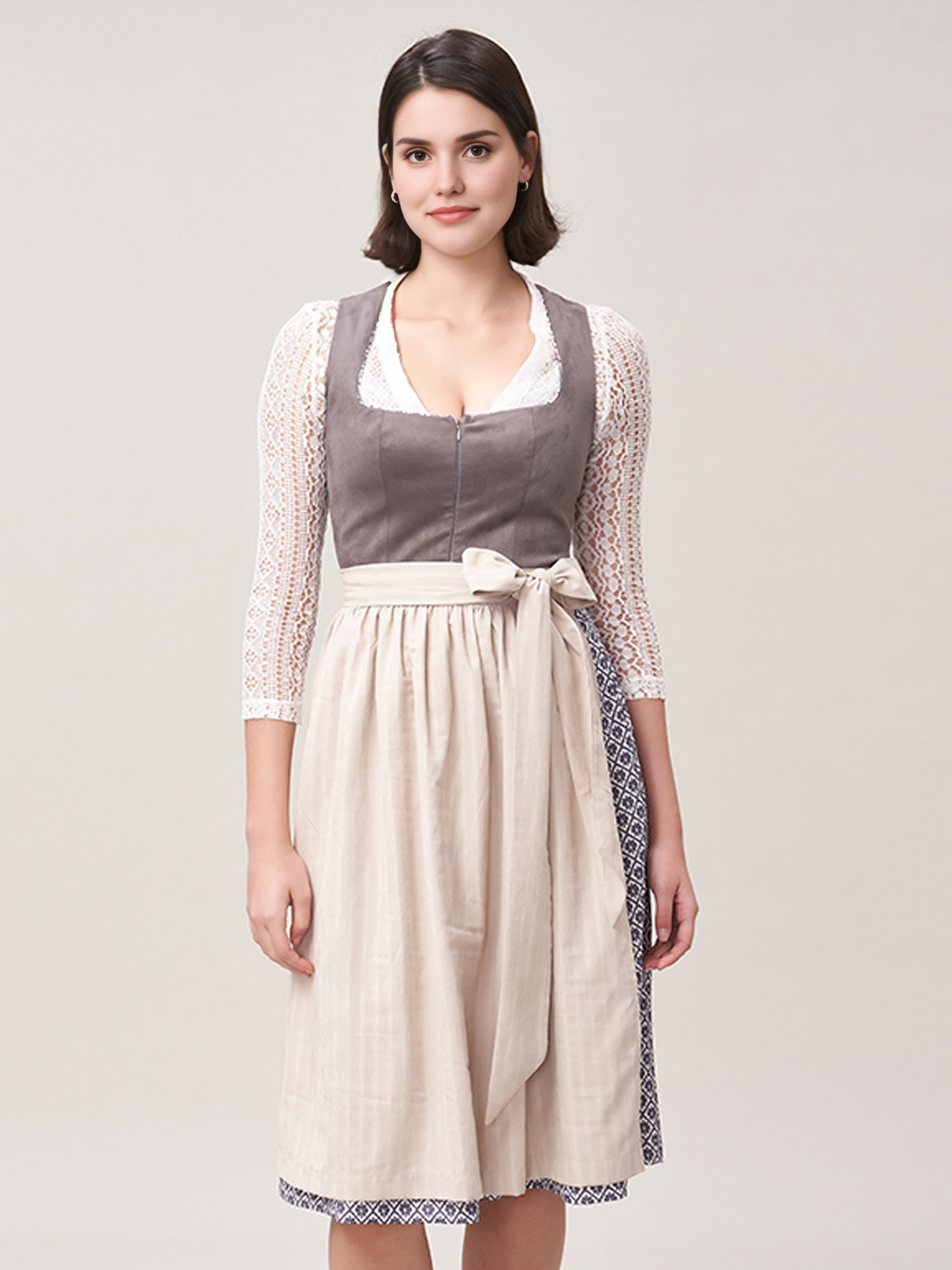 Ehreer Dirndl in Grau