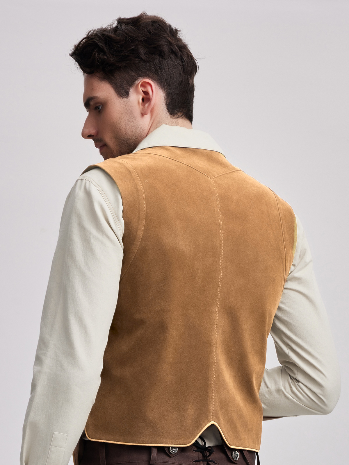 Dirndlbluse mit Herzausschnitt in Gelb