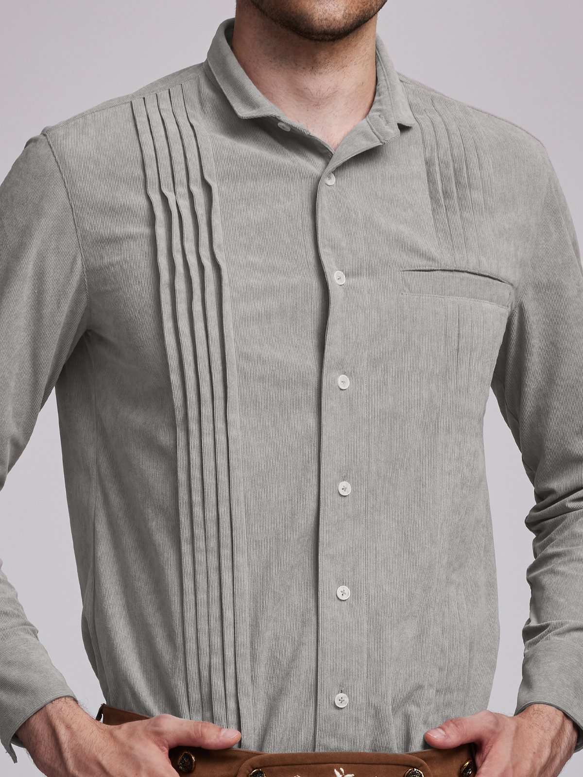 Modernes Dirndl in Grau